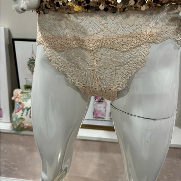 FREE PEOPLE Main Character Bodysuit in rose gold - Picture 7 of 9